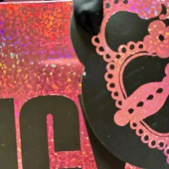 Juicy Couture Home 3 Piece Gift Bag Set With Gift Tags Velvet Handles - Picture 10 of 10